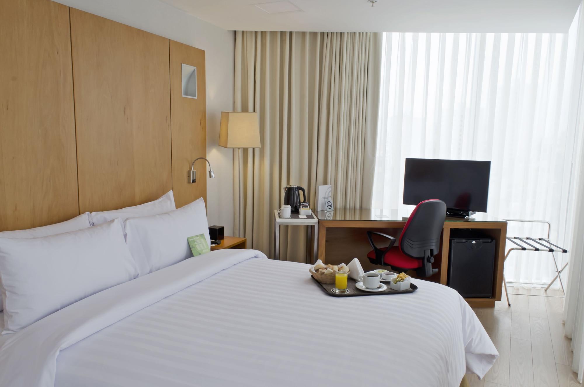 รามาดา อองคอร์ ลิมา ซานอิซิโดร Hotel ภายนอก รูปภาพ